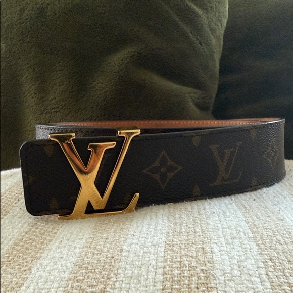 Louis Vuitton Black and Brown Belt Bag with Gold Accents - Picture 1 of 17